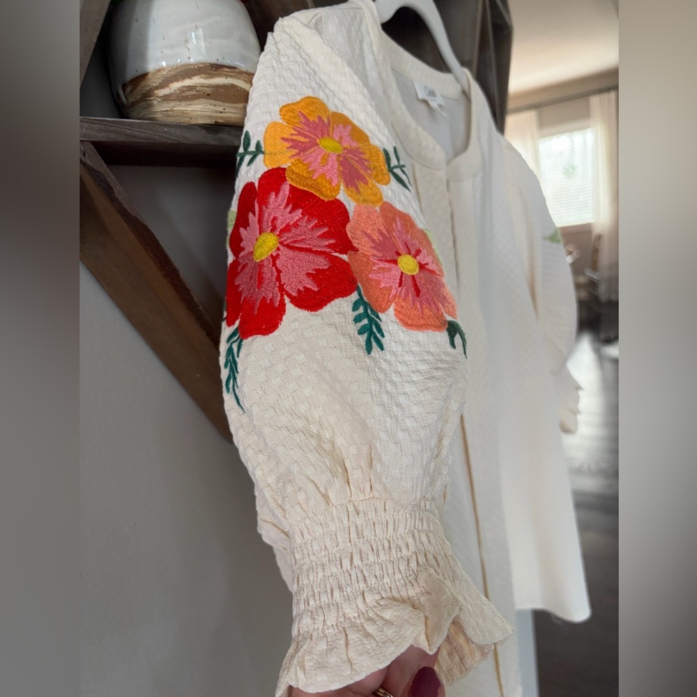 Oddi Los Angeles The Jaxton Cream Embroidered Puff Sleeve Top from Mod Boutique. - Picture 3 of 6